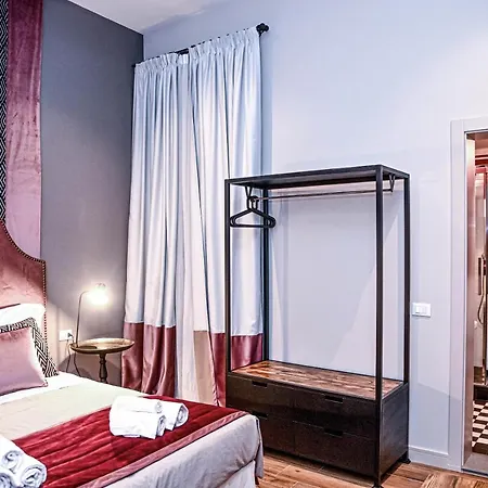 Ricasoli Boutique-2